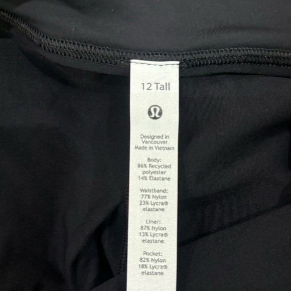 Lululemon Pace Rival Mid Rise Skirt
Heritage 365 Camo Deep Coal Multi / Black - Picture 6 of 6